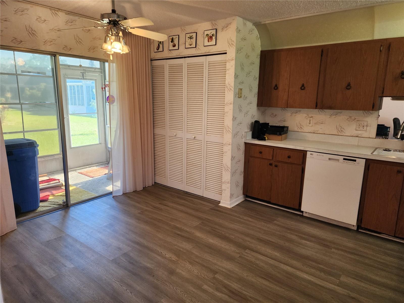 Image 10 of 20 For 3407 42nd Street W 3407