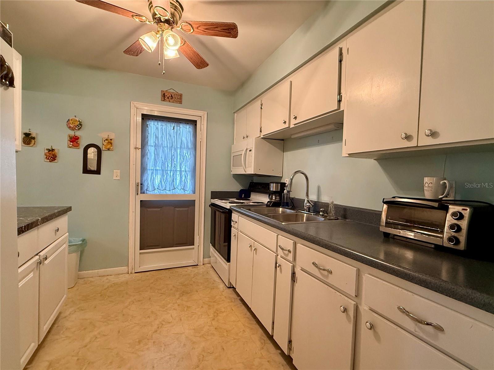 Image 9 of 20 For 7 Desert Candle Circle