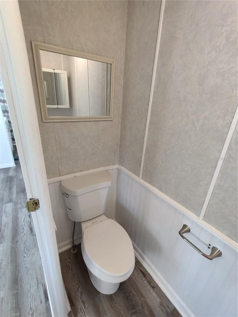 Image 17 of 20 For 900 9th Ave E Hamilton Street 142