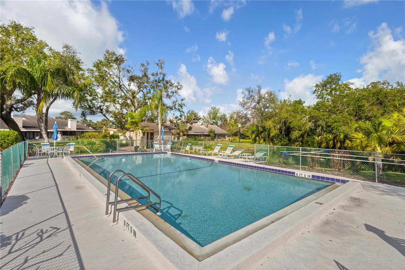 Image 29 of 31 For 4527 La Jolla Drive