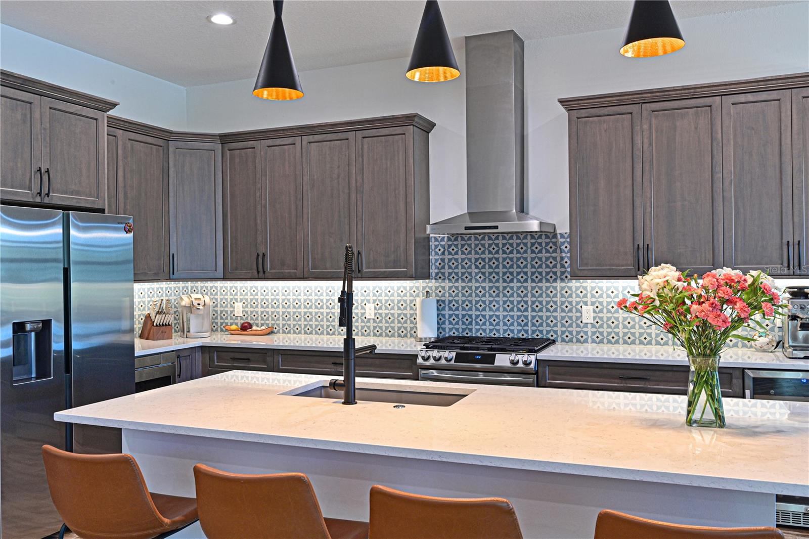 Image 17 of 44 For 8013 Clearwater Court