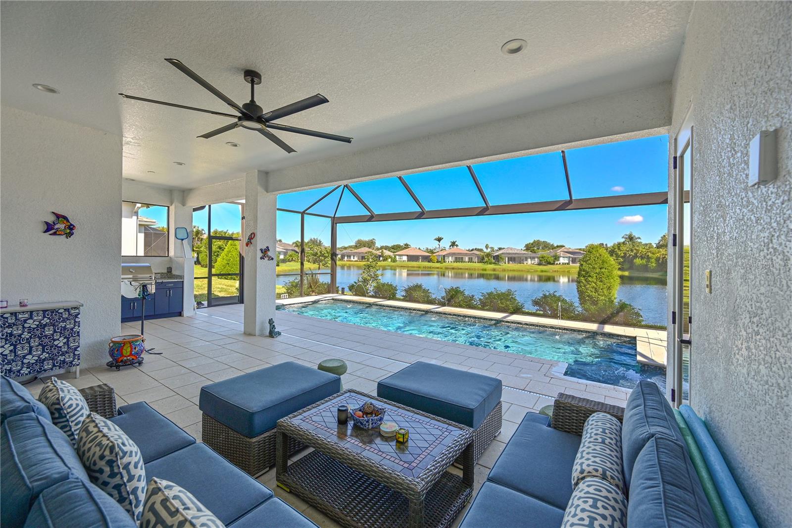 Image 30 of 44 For 8013 Clearwater Court