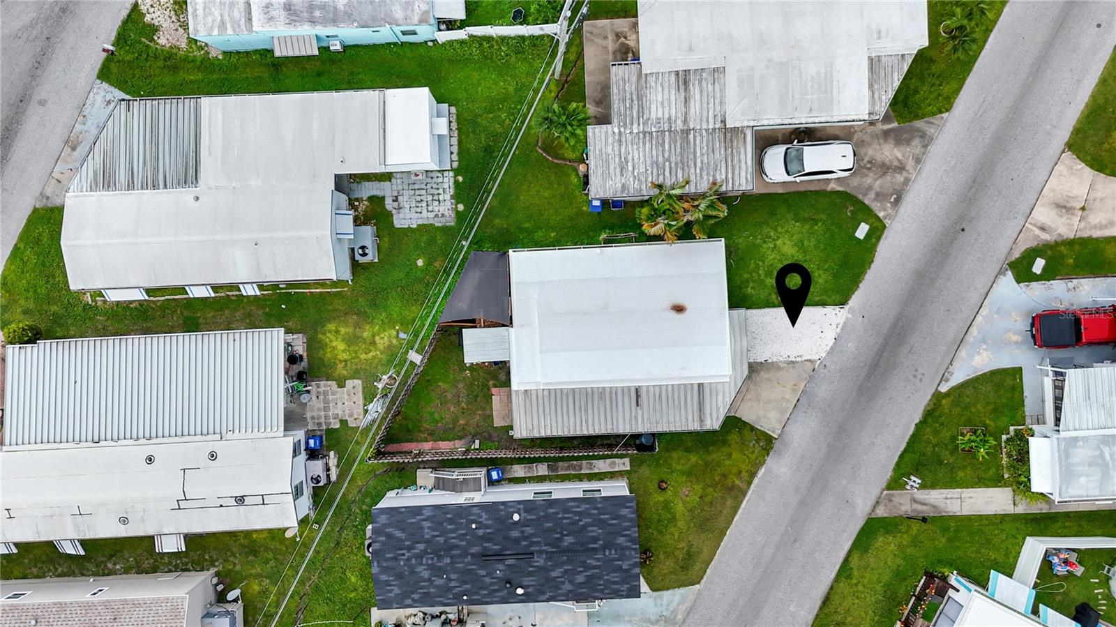 Image 23 of 36 For 307 52nd Avenue Drive W