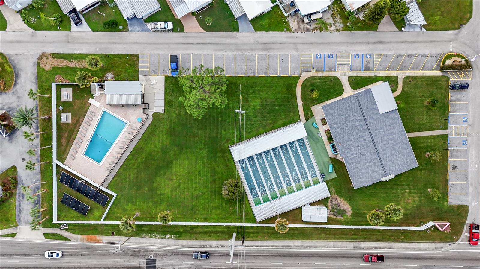 Image 30 of 36 For 307 52nd Avenue Drive W