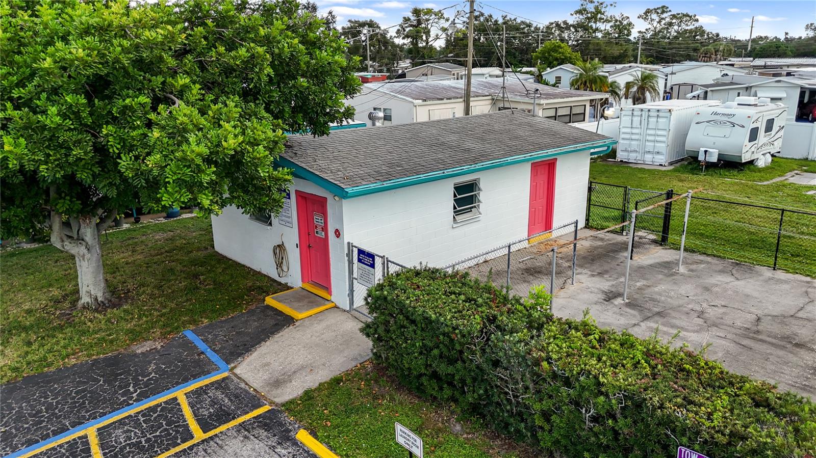 Image 36 of 36 For 307 52nd Avenue Drive W