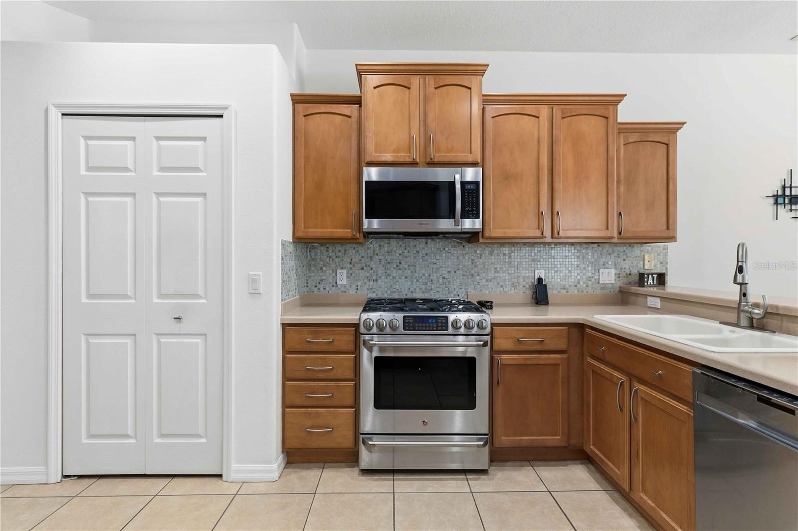 Image 14 of 40 For 13864 Wood Duck Circle