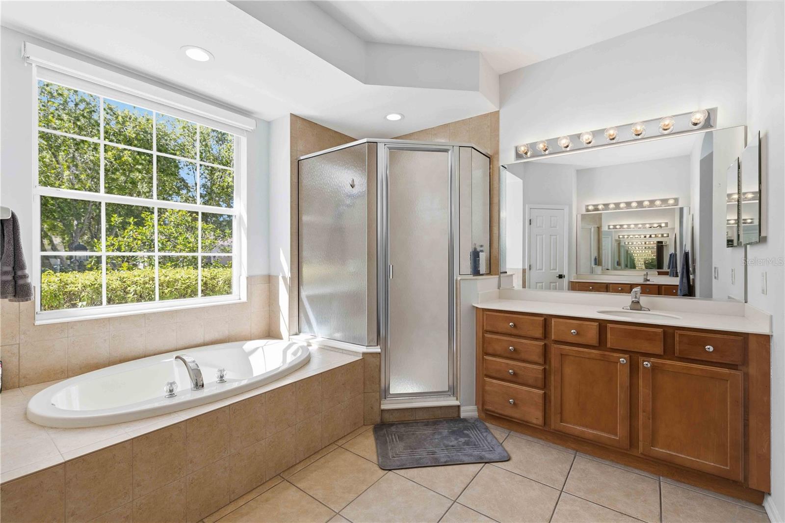 Image 23 of 40 For 13864 Wood Duck Circle