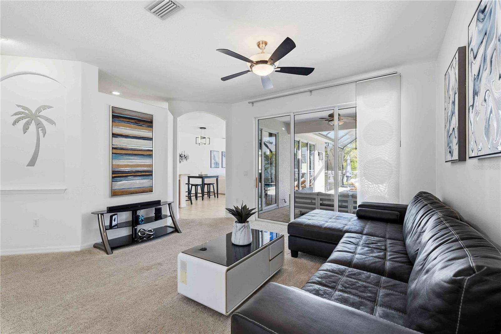 Image 4 of 40 For 13864 Wood Duck Circle