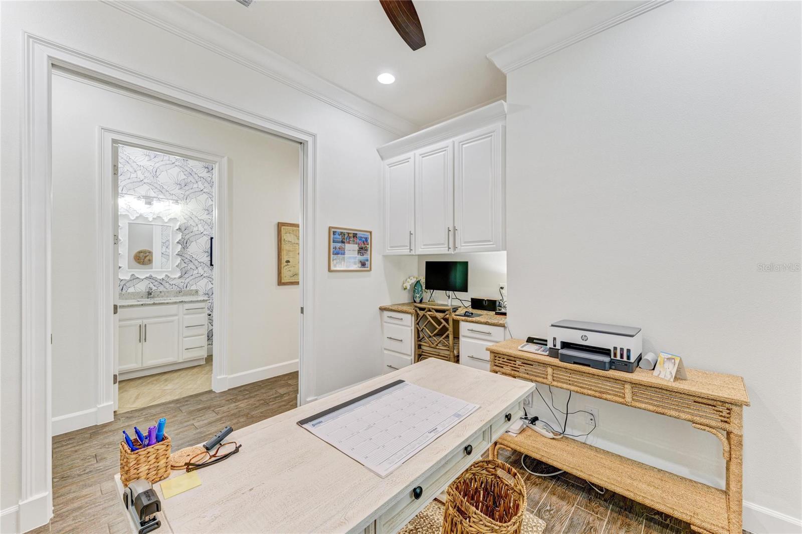 Image 44 of 98 For 334 Castaway Cay Drive 101