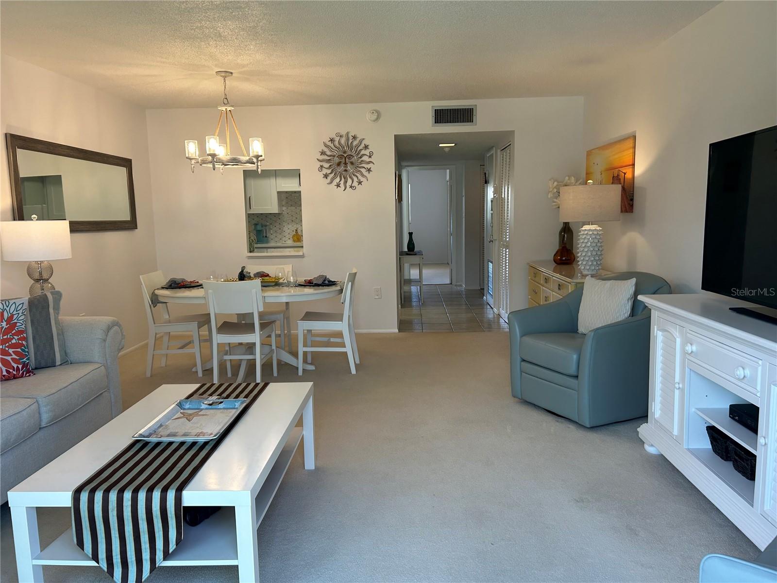 Image 14 of 48 For 8625 Midnight Pass Road 305b