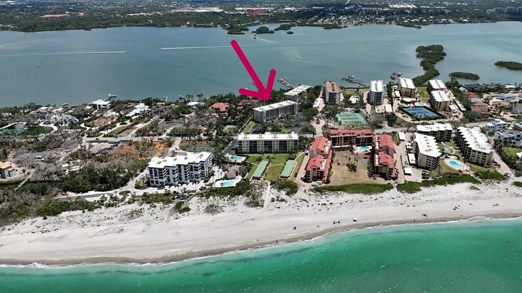 Image 4 of 48 For 8625 Midnight Pass Road 305b