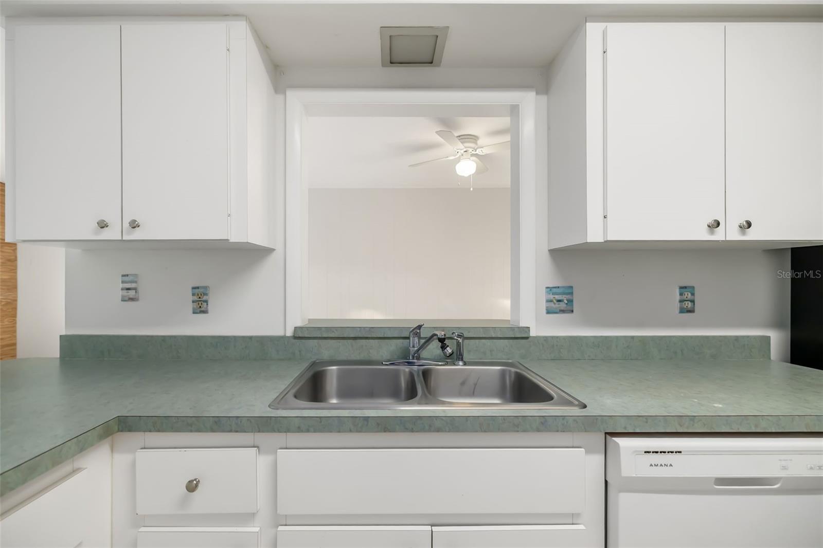 Image 11 of 46 For 2208 34th Street W