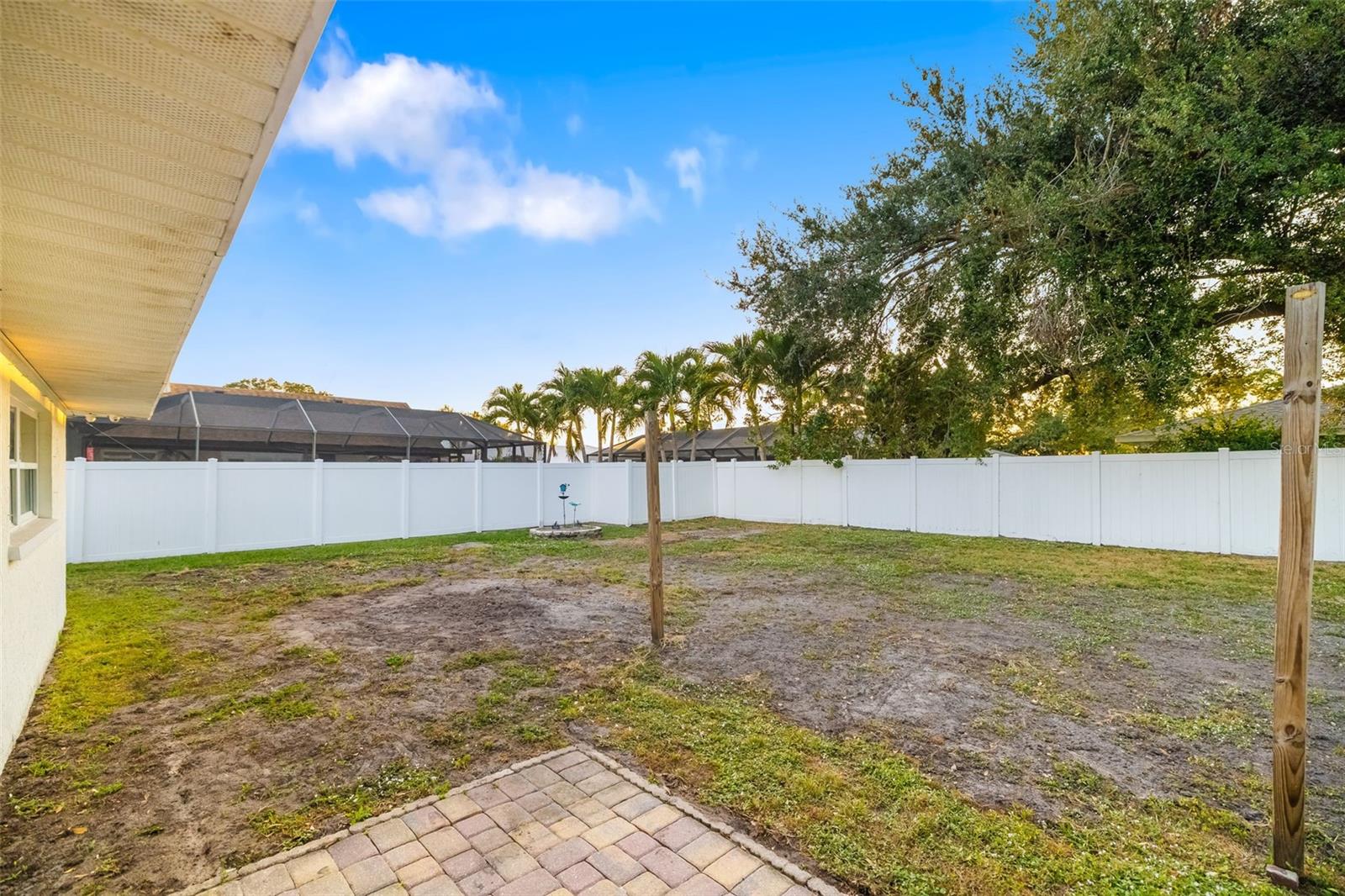 Image 30 of 46 For 2208 34th Street W