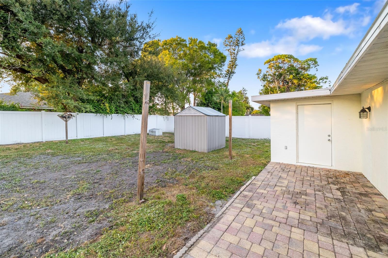 Image 31 of 46 For 2208 34th Street W