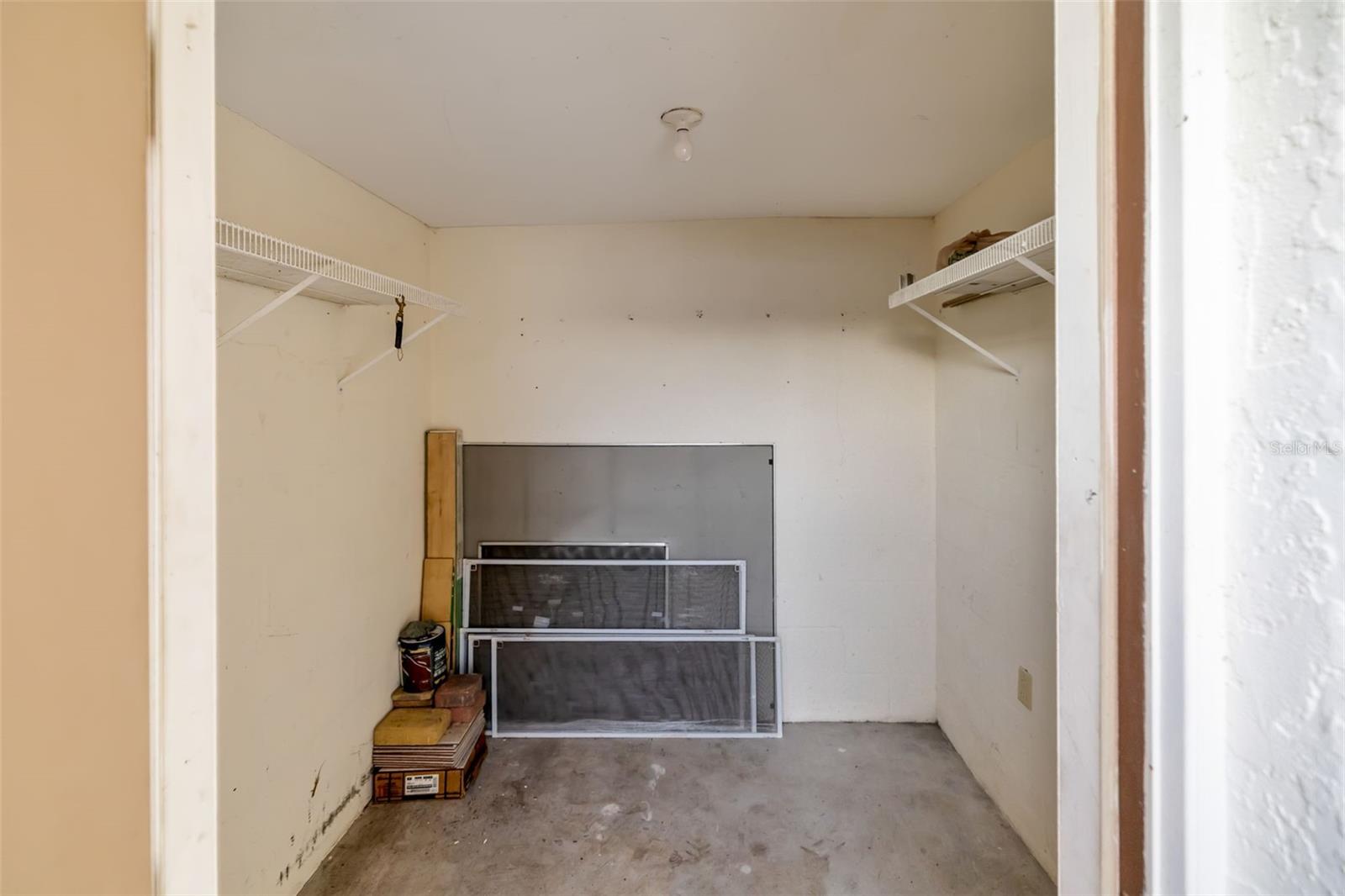 Image 32 of 46 For 2208 34th Street W