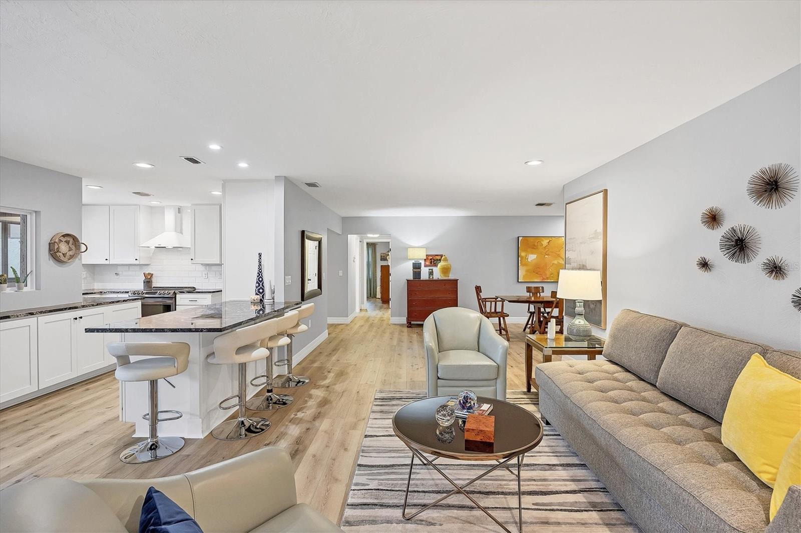 Image 14 of 49 For 3714 Glen Oaks Manor Drive