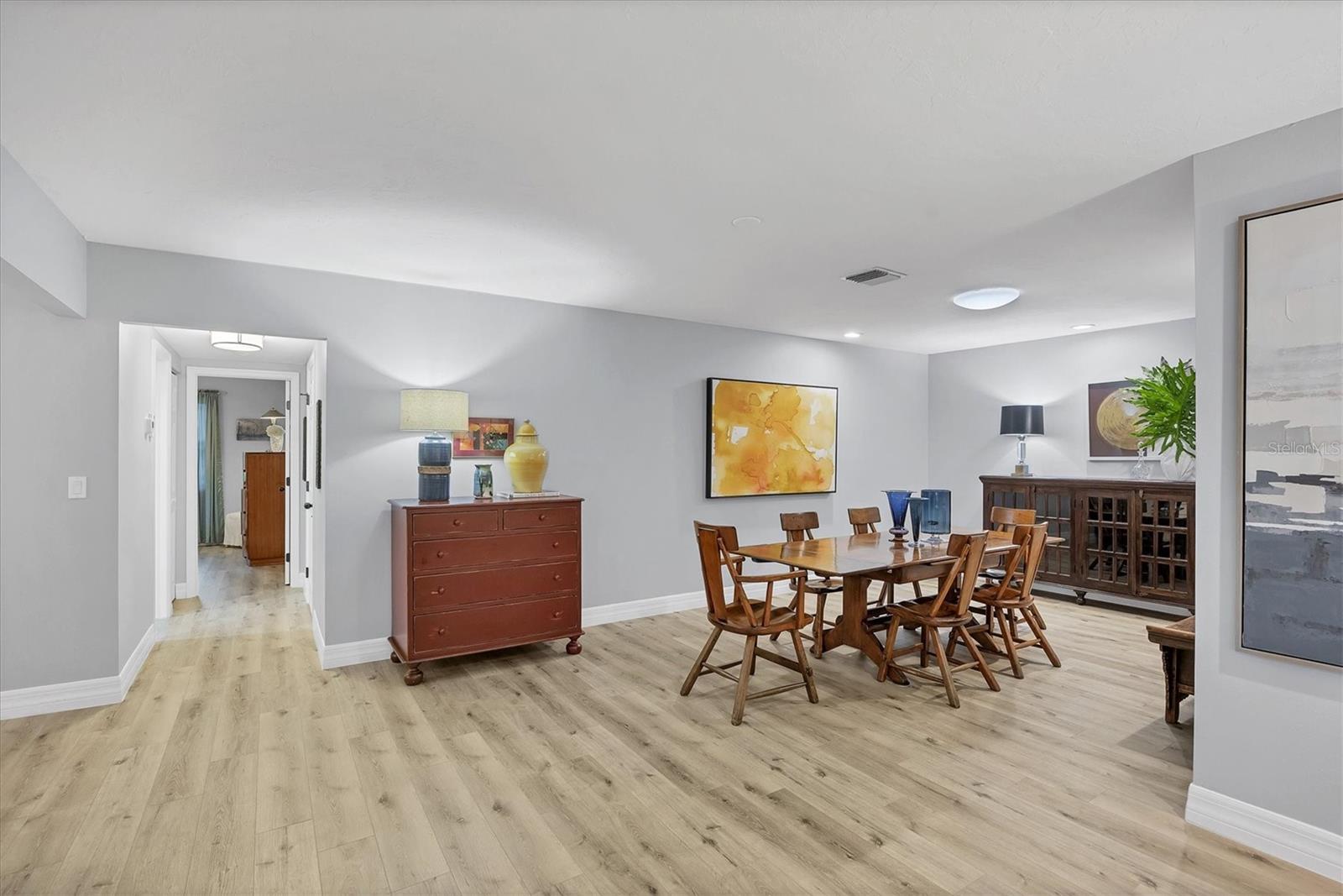 Image 22 of 49 For 3714 Glen Oaks Manor Drive