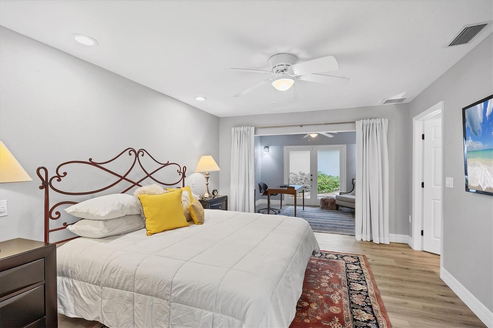 Image 27 of 49 For 3714 Glen Oaks Manor Drive