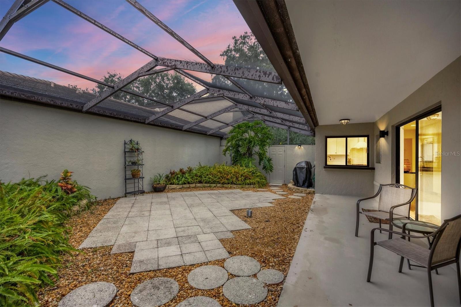 Image 3 of 49 For 3714 Glen Oaks Manor Drive