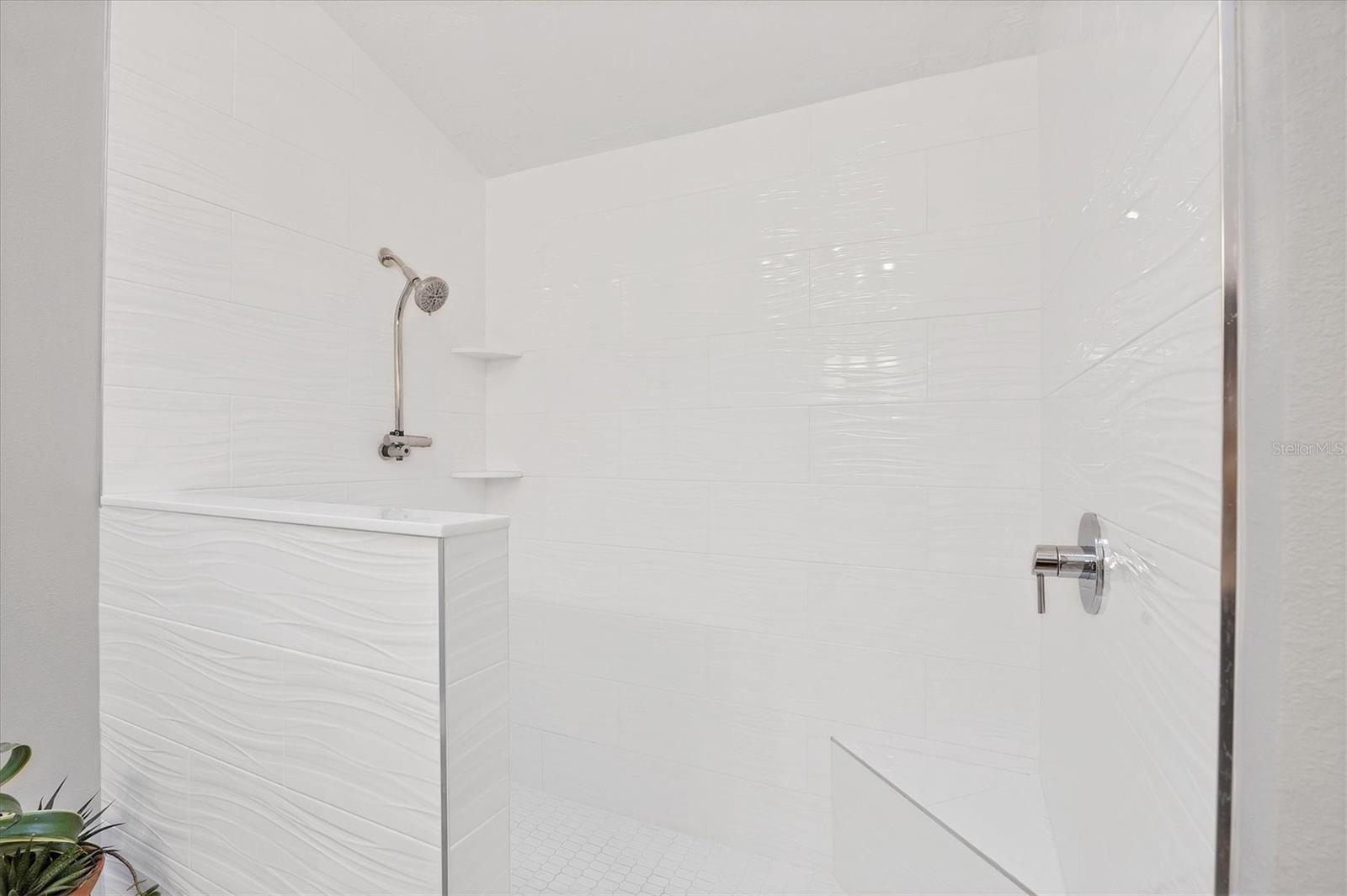 Image 30 of 49 For 3714 Glen Oaks Manor Drive