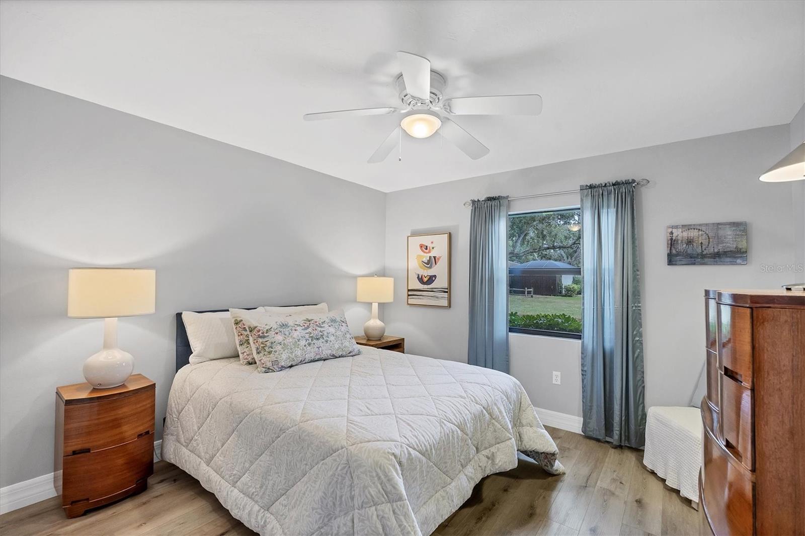 Image 32 of 49 For 3714 Glen Oaks Manor Drive