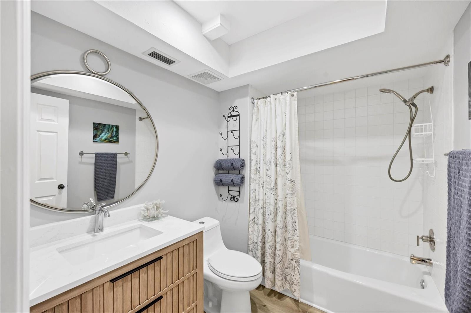 Image 34 of 49 For 3714 Glen Oaks Manor Drive