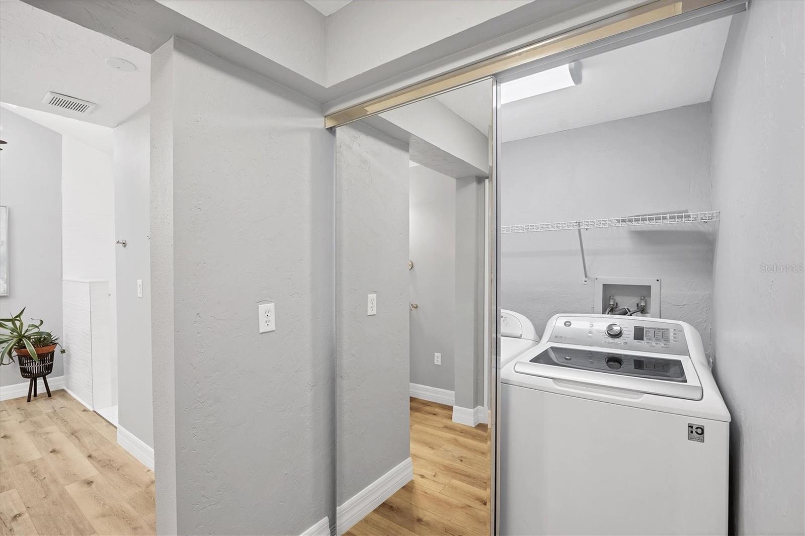 Image 37 of 49 For 3714 Glen Oaks Manor Drive