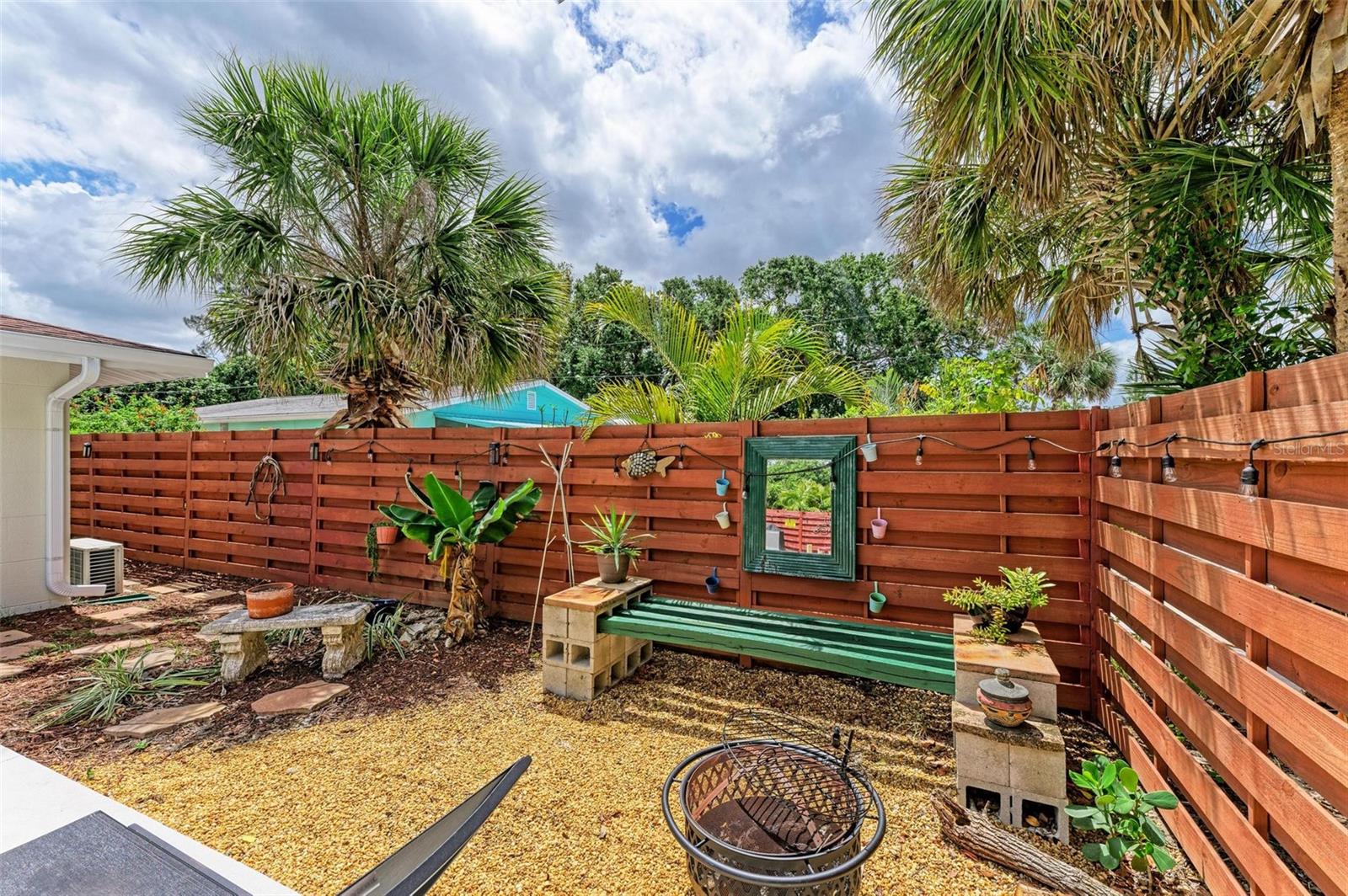 Image 36 of 38 For 2110 Goldenrod Street