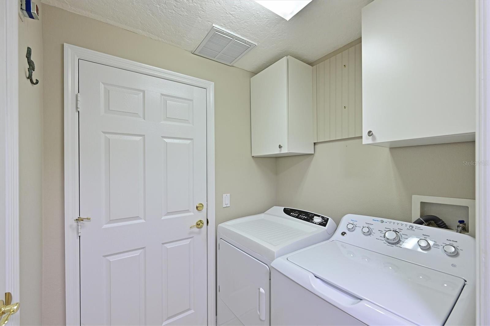 Image 33 of 76 For 9711 Sea Turtle Terrace 102