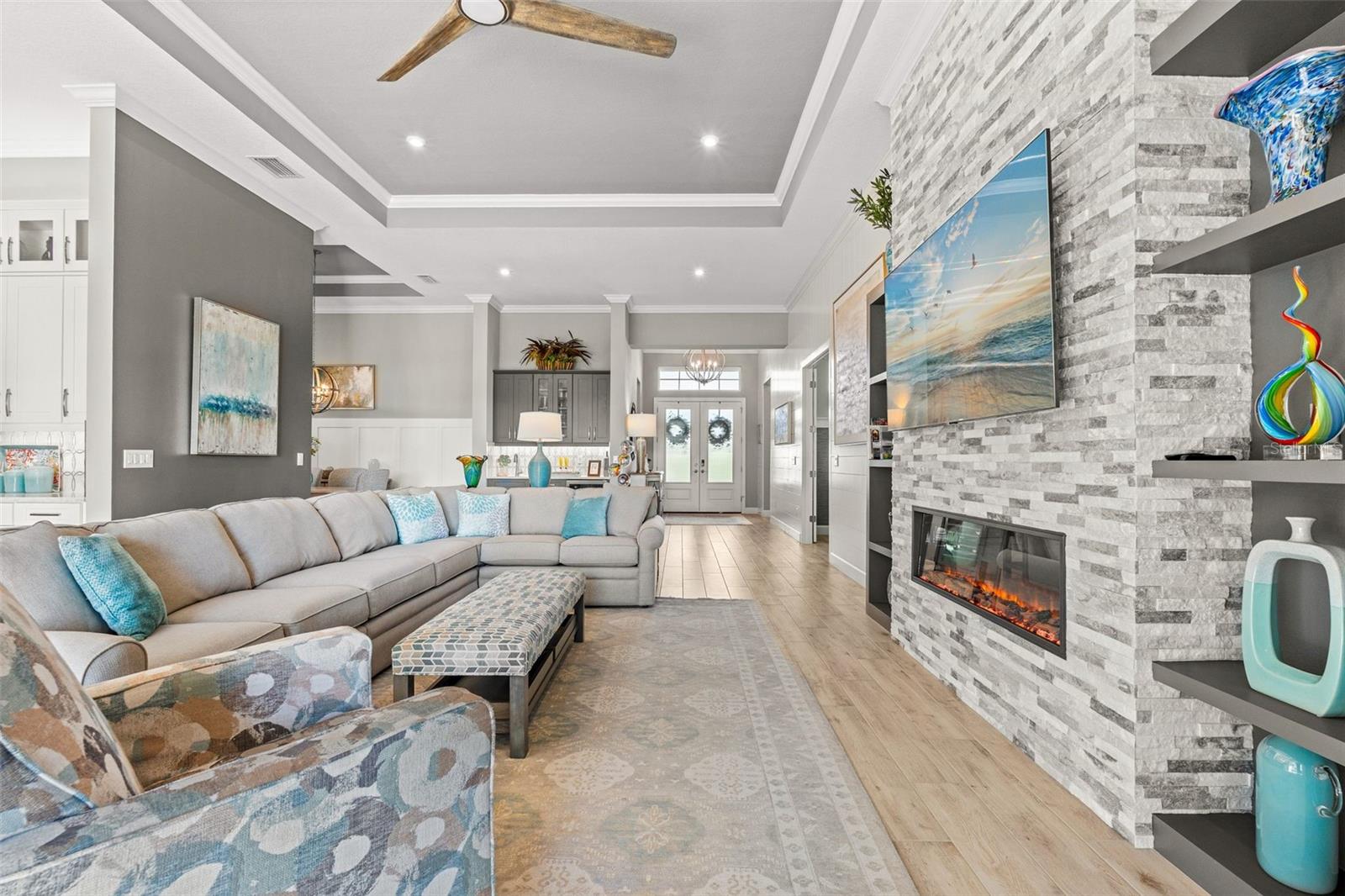 Image 18 of 84 For 15126 Derna Terrace