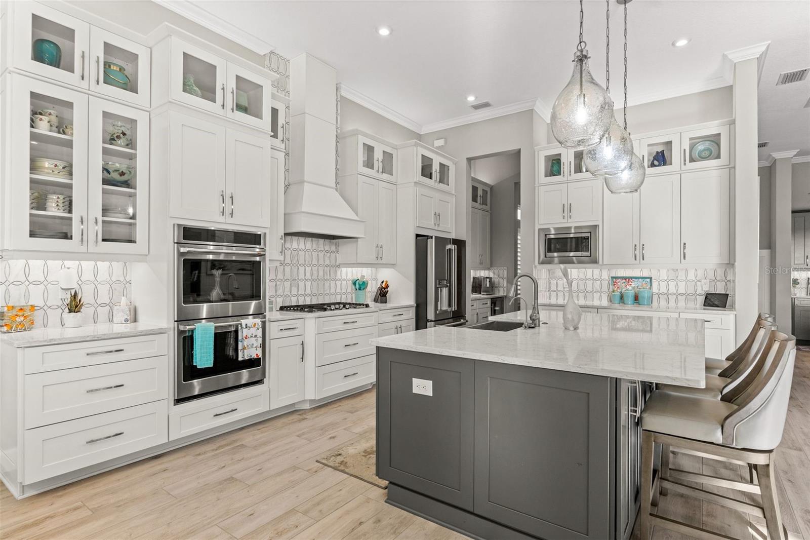 Image 23 of 84 For 15126 Derna Terrace