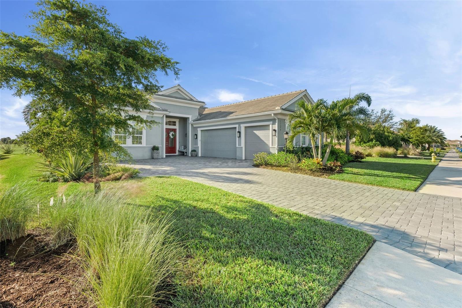 Image 48 of 84 For 15126 Derna Terrace