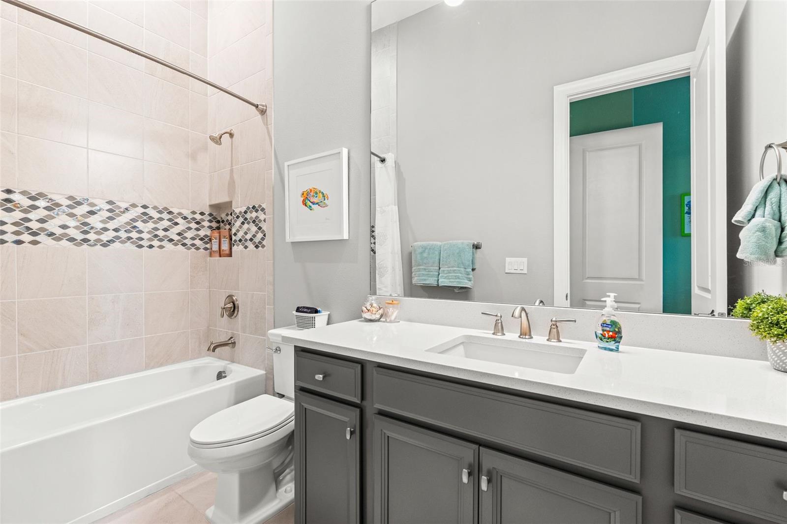 Image 54 of 84 For 15126 Derna Terrace