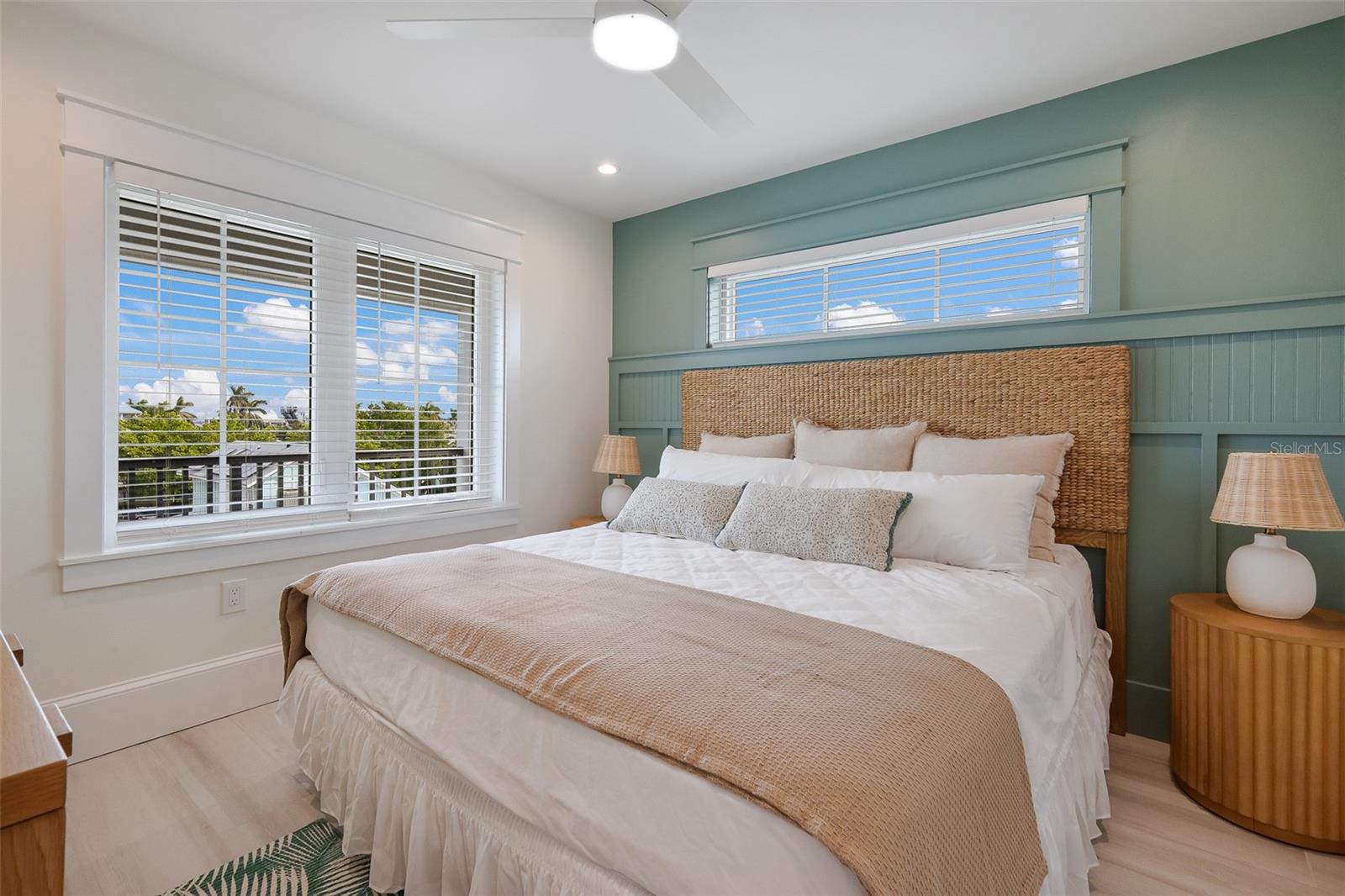 Image 36 of 59 For 2213 Avenue C