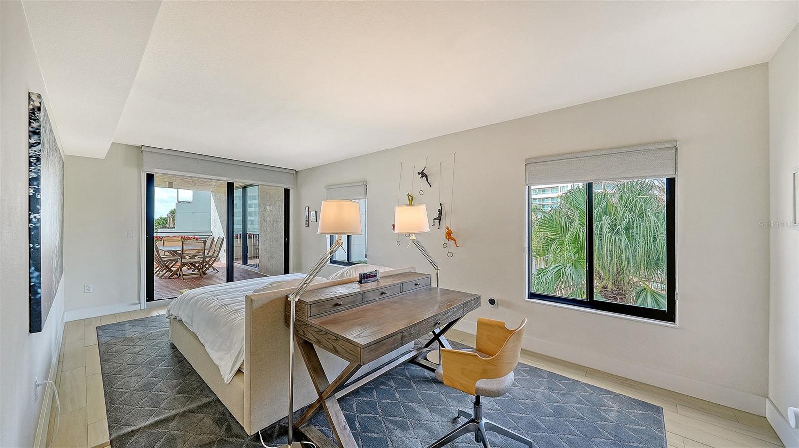 Image 26 of 64 For 1465 Gulf Of Mexico Drive 106