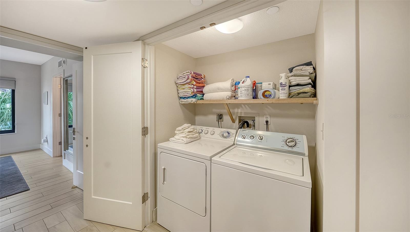 Image 39 of 64 For 1465 Gulf Of Mexico Drive 106