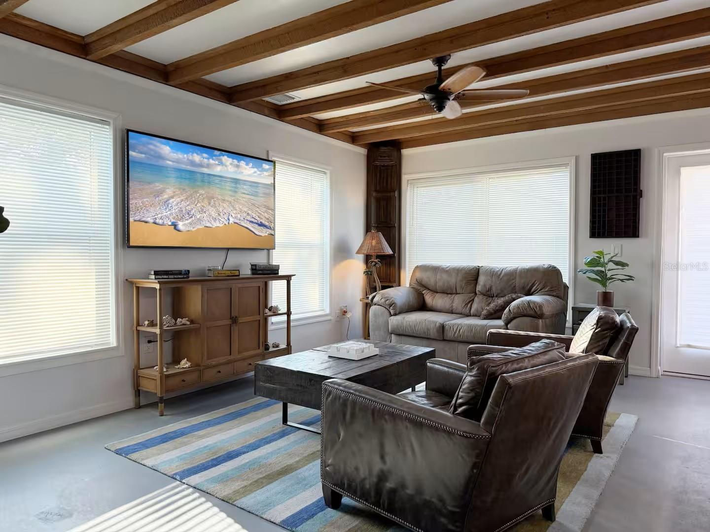 Image 10 of 84 For 3155 Waterside Drive