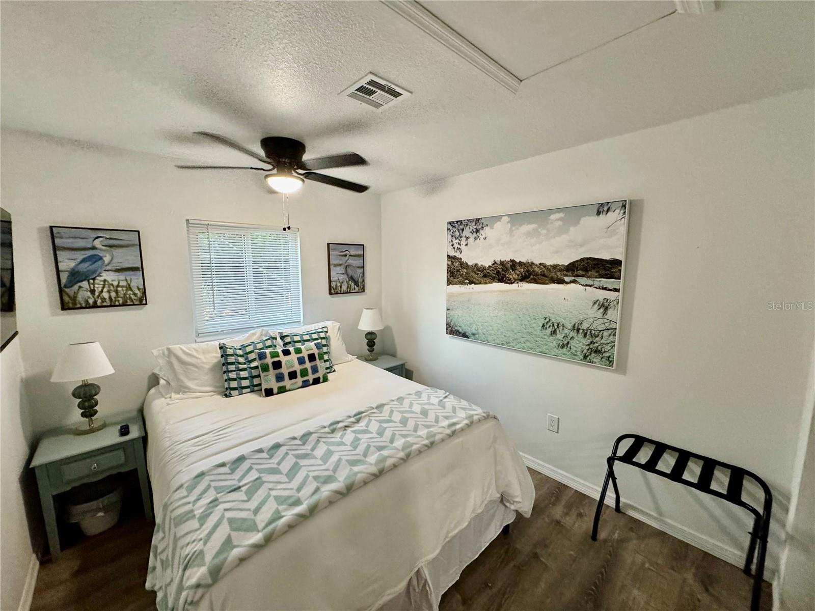 Image 30 of 84 For 3155 Waterside Drive