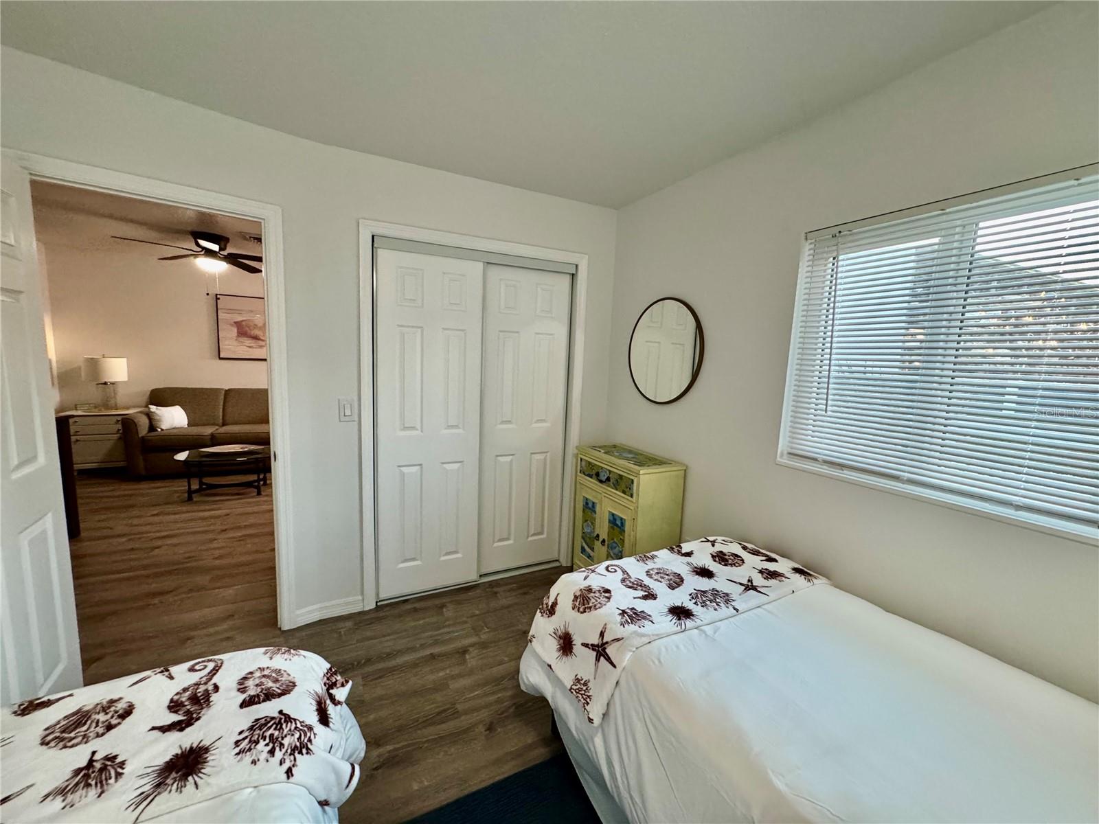 Image 33 of 84 For 3155 Waterside Drive