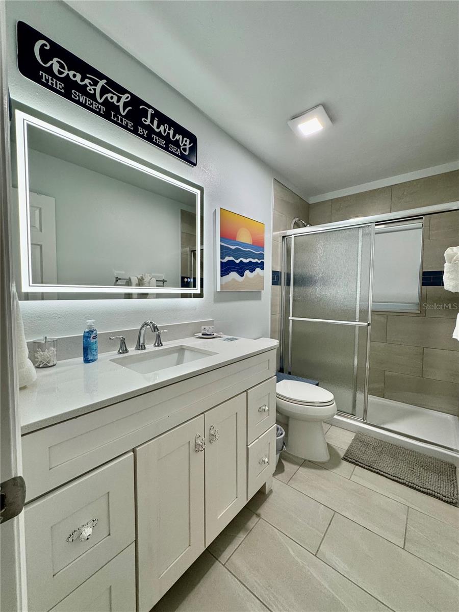 Image 37 of 84 For 3155 Waterside Drive