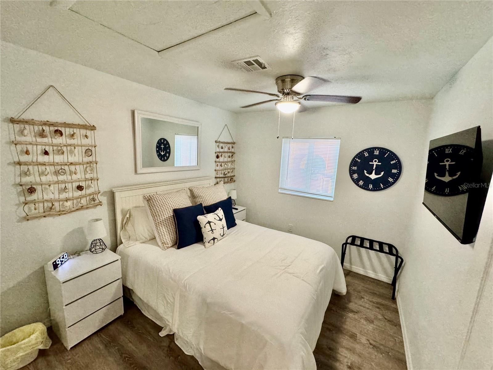 Image 39 of 84 For 3155 Waterside Drive