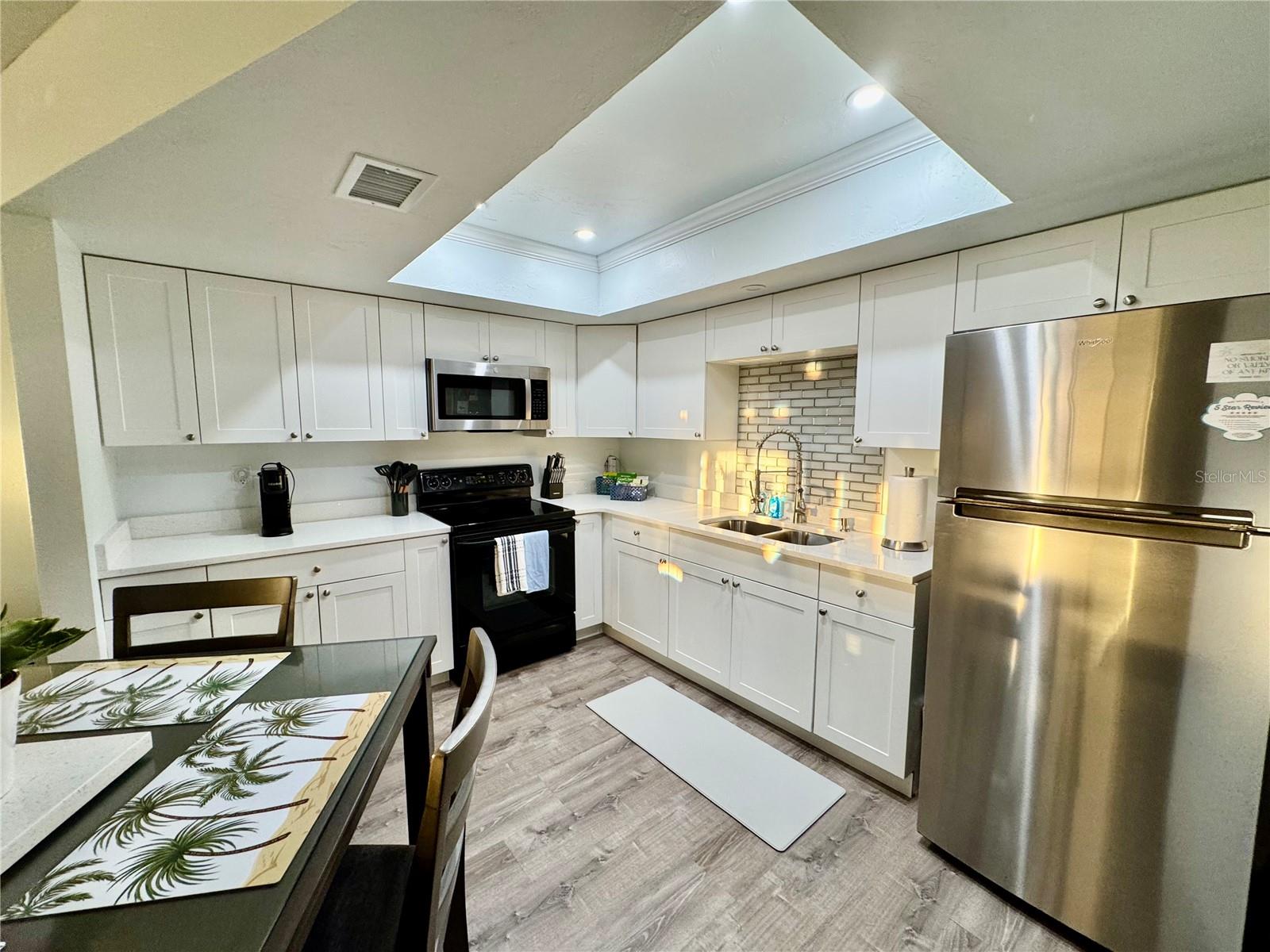 Image 41 of 84 For 3155 Waterside Drive