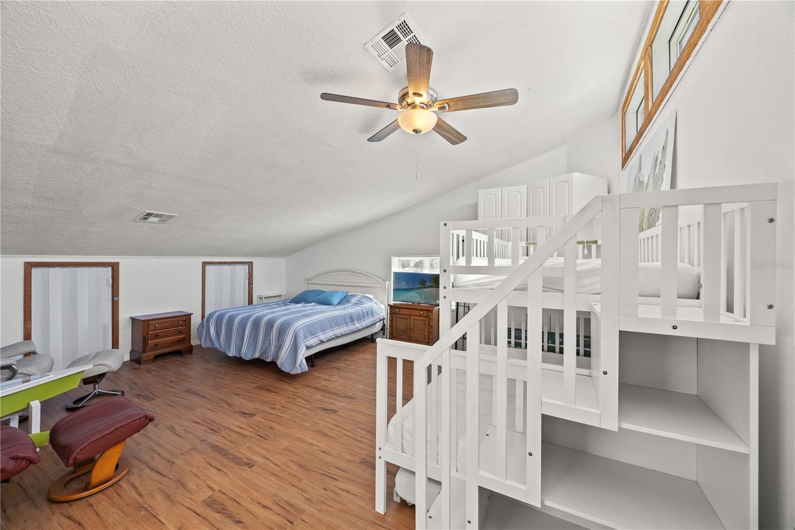 Image 74 of 84 For 3155 Waterside Drive