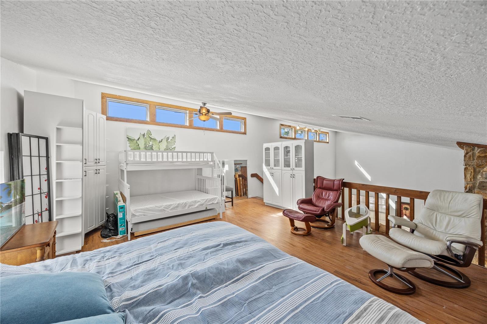 Image 77 of 84 For 3155 Waterside Drive