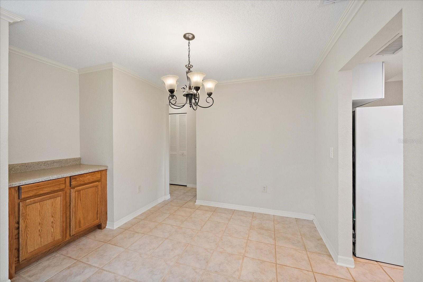 Image 13 of 33 For 1349 Grand Boulevard 1006