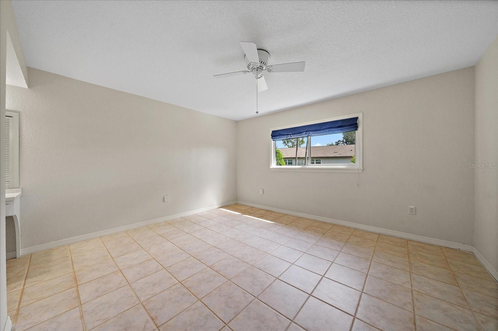 Image 20 of 33 For 1349 Grand Boulevard 1006