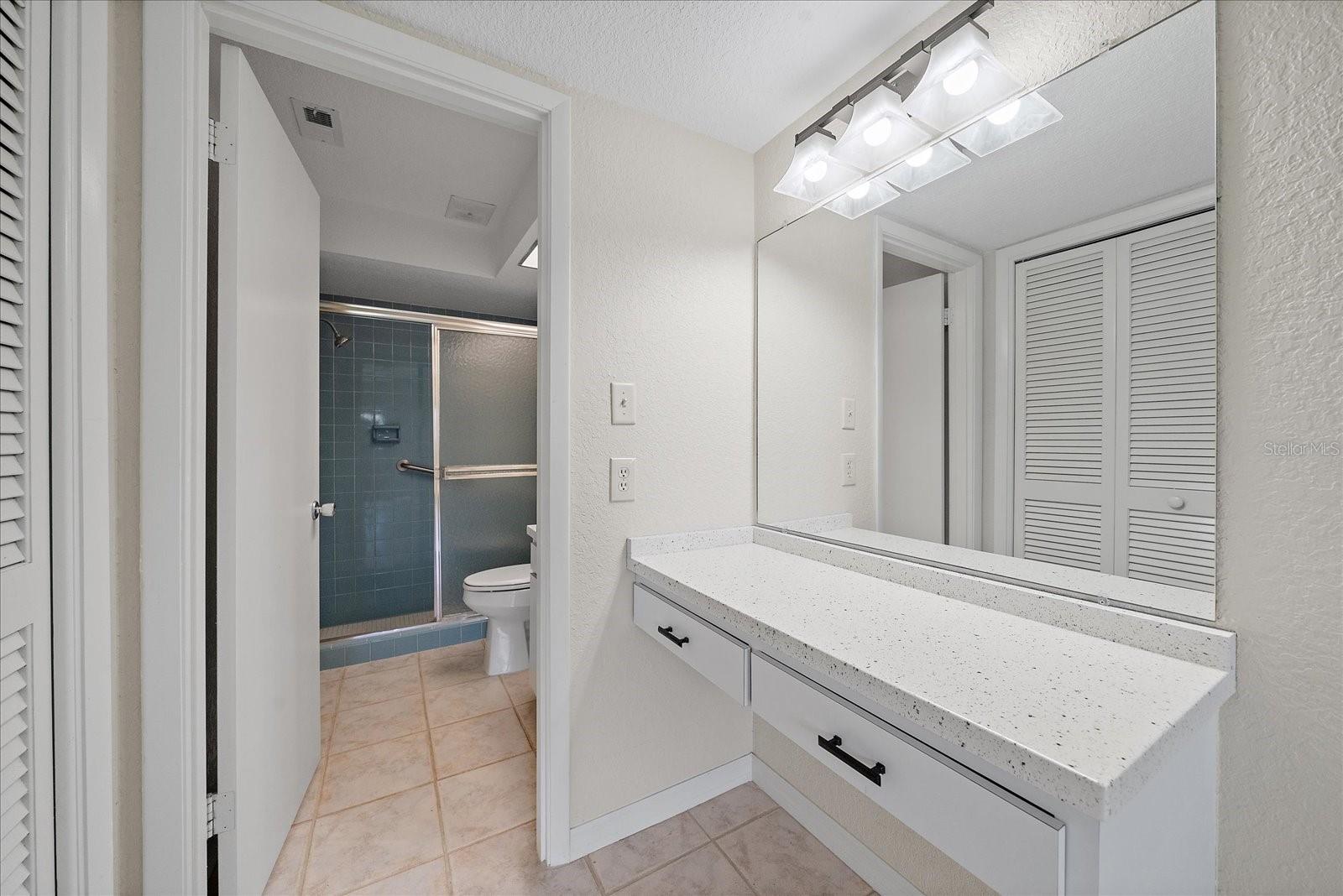 Image 22 of 33 For 1349 Grand Boulevard 1006