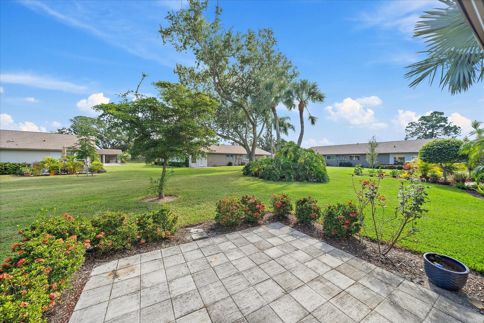 Image 28 of 33 For 1349 Grand Boulevard 1006