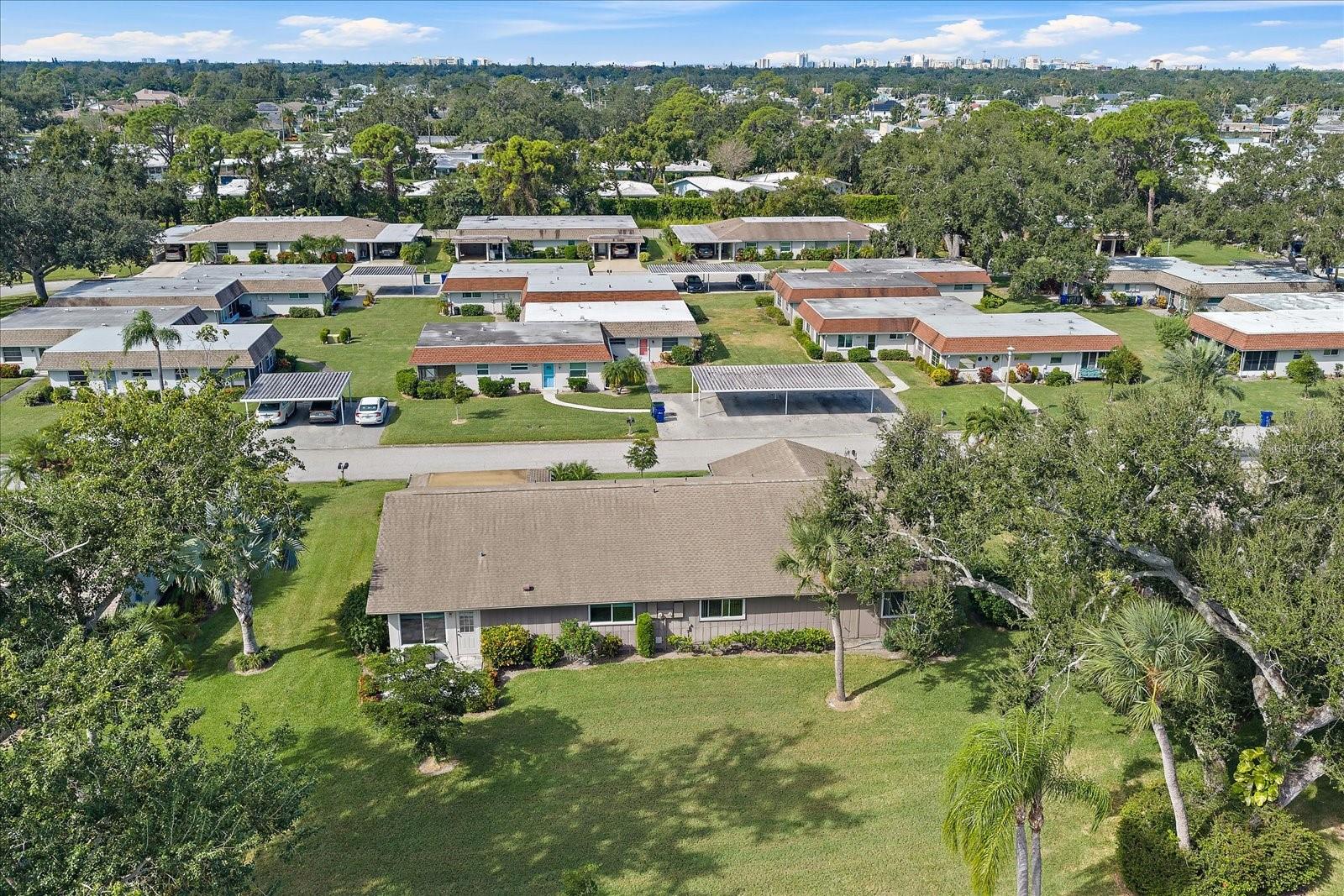 Image 32 of 33 For 1349 Grand Boulevard 1006