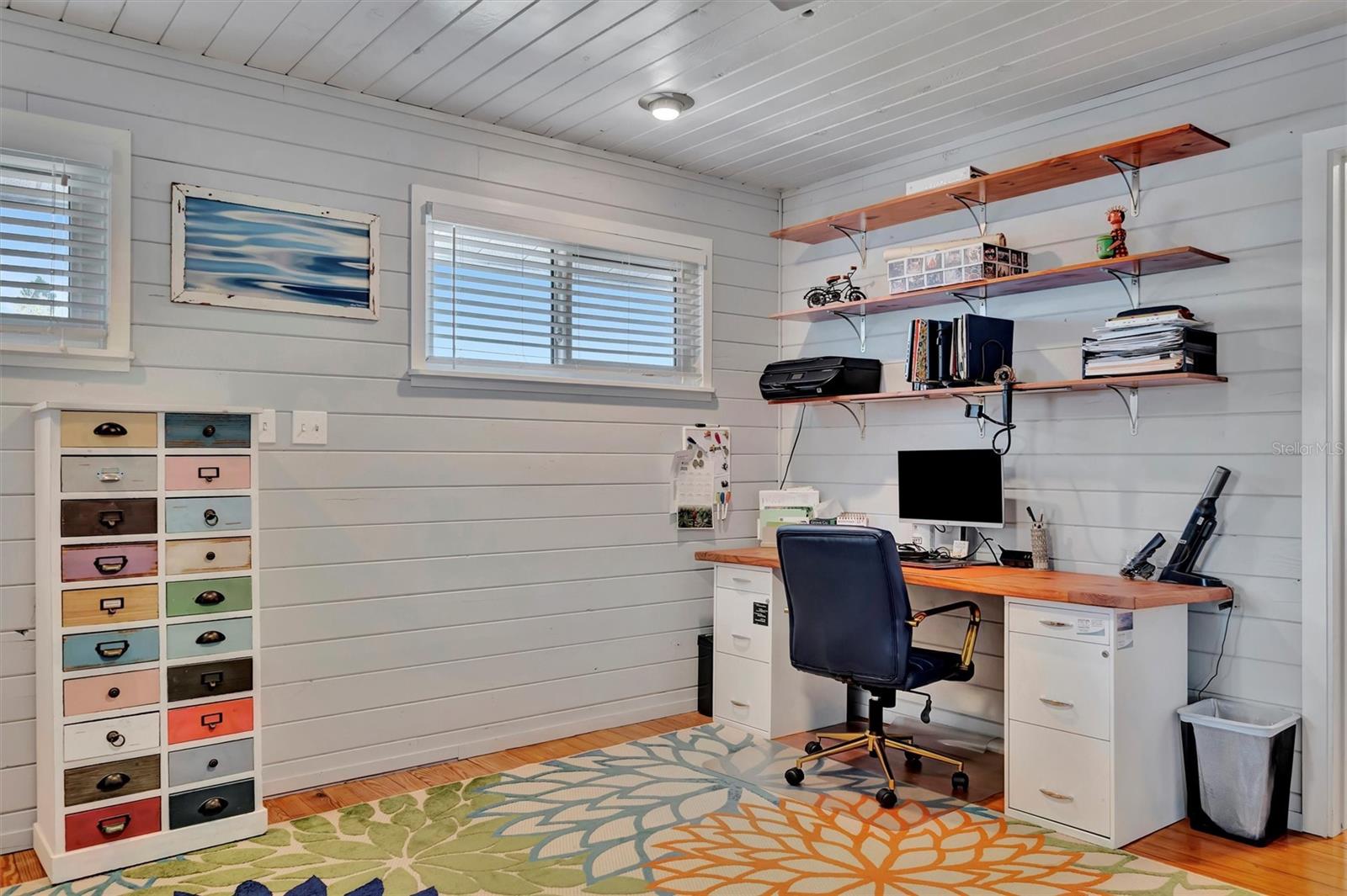 Image 32 of 98 For 1841 Bayshore Drive